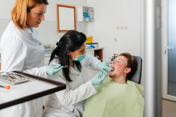 Best Broken or Chipped Tooth Repair in Poquott, NY
